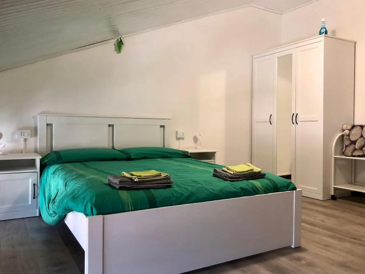 Apartment Appartamento “Del Tuf” In Sondrio Centro Italy